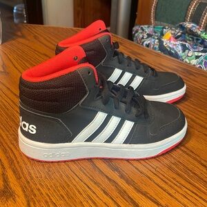 listing-status-banner